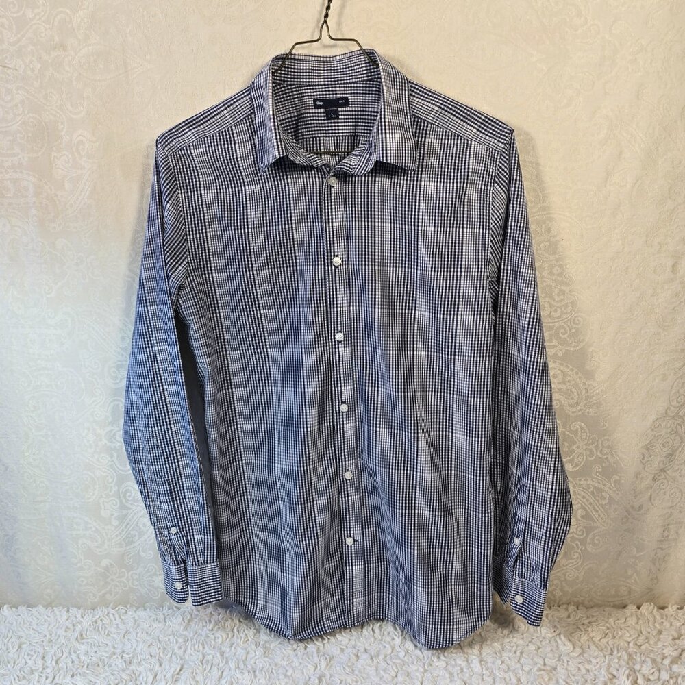 Gap Men's Navy and White Plaid Slim Fit Cotton Shirt, Size L